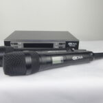 MICROFONE SEM FIO BASTÃO DUPLO DNA-EW135 G4